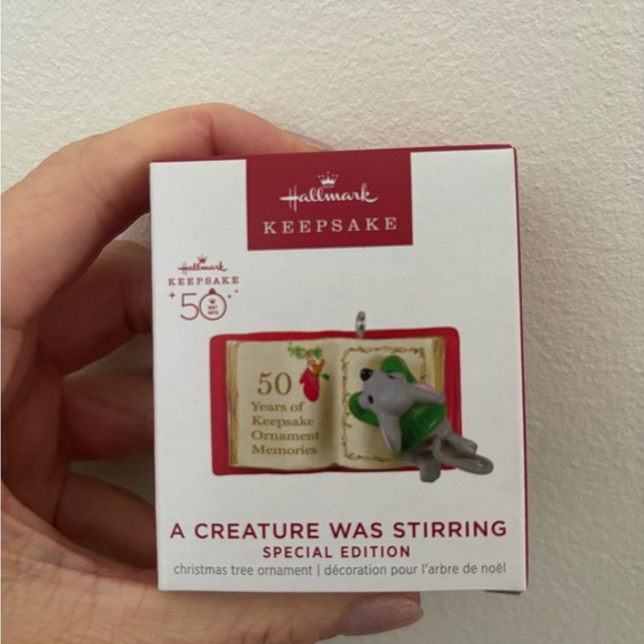 Hallmark Keepsake Ornament 50th Anniversary Limited Edition - Picture 1 of 3
